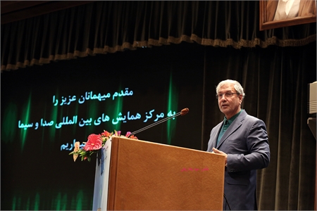 بر پایه اقتصاد مقاومتی باید میزان بهره مندی از فرصت های جهانی را افزایش دهیم