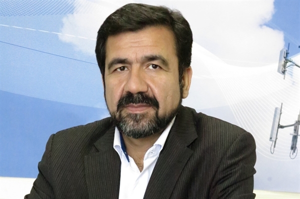 زارعیان بر انعقاد قرارداد فاینانس یک میلیارد یورویی مخابرات تاکید کرد