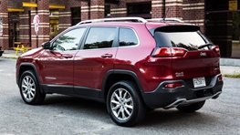 بازداشت دو هکر تگزاسی که 30 خودروی جیپ را دزدیدند 