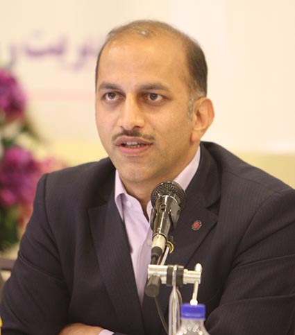 سال 95 سال تحول بانک است/ به سمت درک بهتر نیاز مشتریان و ارائه خدمات نوین بانکی پیش خواهیم رفت