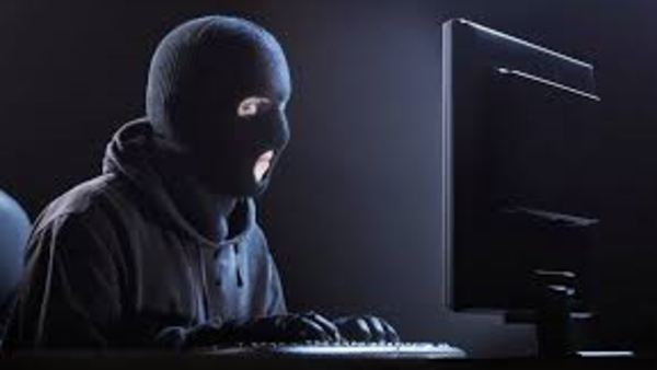 هکرها به سامانه انتخاباتی ۲۰ ایالت آمریکا نفوذ کردند