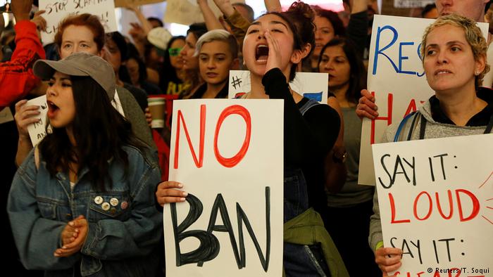 نزدیکی &quot;اوبر&quot; به ترامپ، باعث تحریمش از سوی کاربران شد