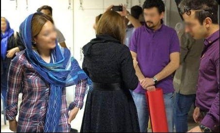 آموزش عکاسی به شرط ابتذل در آتلیه‌های زیرزمینی (+عکس)