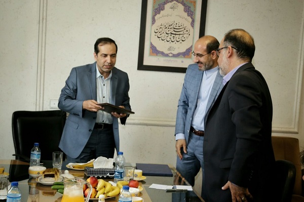 نیازمند تدوین ضوابط فعالیت‌های تبلیغاتی در حوزه‌ی فضای مجازی هستیم