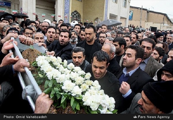 حضور احمدی‌نژاد در تشییع «حبیب» صحت دارد؟ (+تصاویر) 