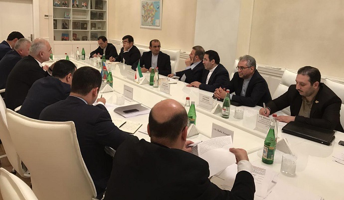 لزوم تسریع در برقراری و ارایه خدمات بانکی بین بانک های مرکزی ایران و آذربایجان