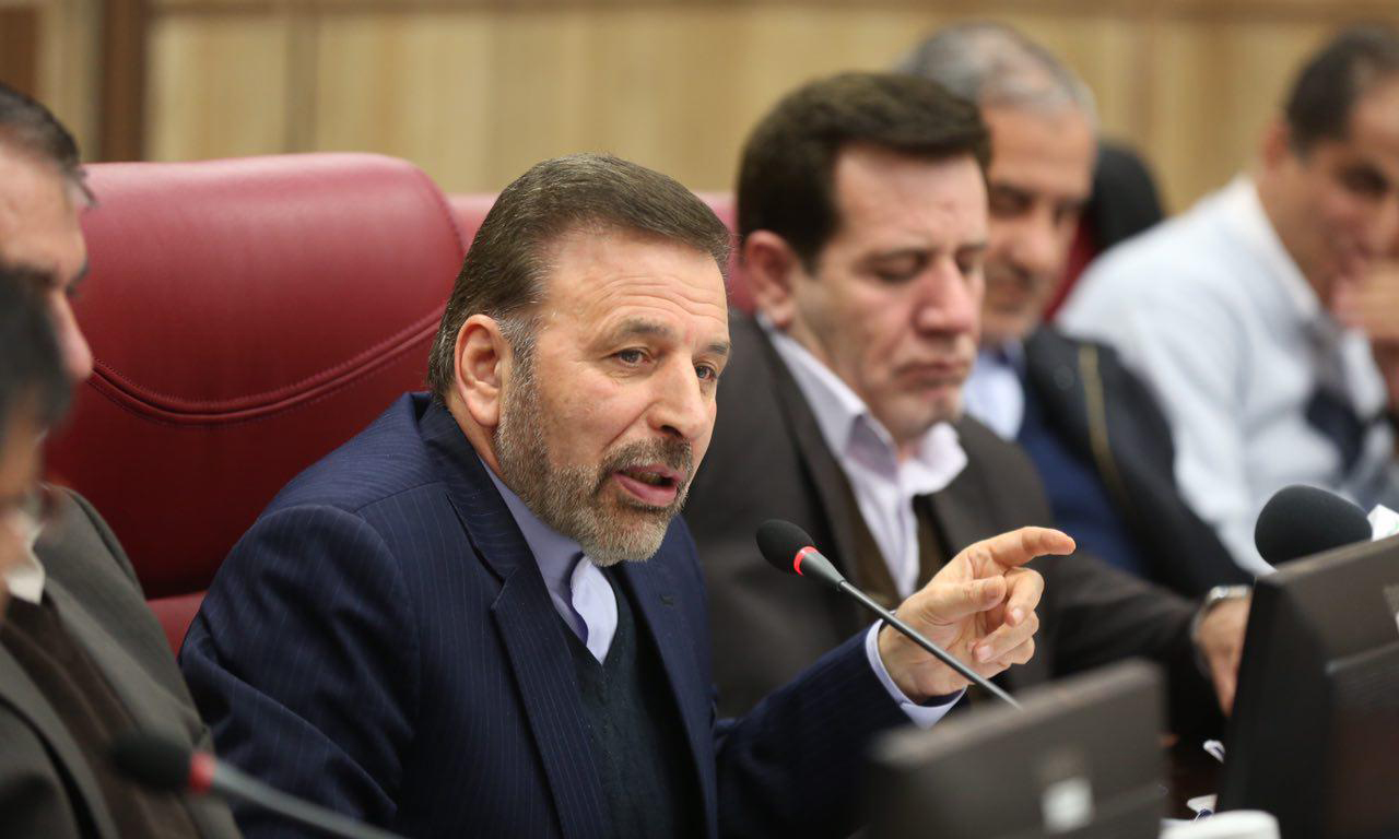 راه حل اشتغال از طریق استخدام دولتی نیست