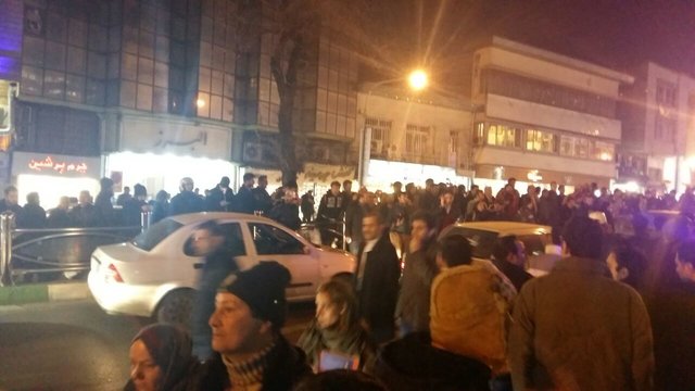 حال و هوای بیمارستان شهدای تجریش همزمان با اعلام خبر درگذشت آیت الله هاشمی رفسنجانی