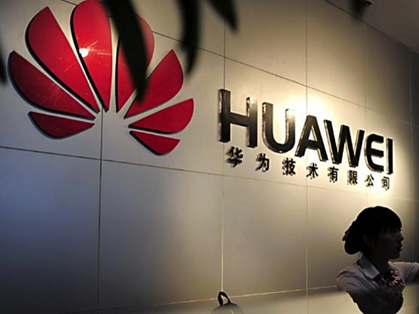 آمریکا از «هوآوی» بابت معامله احتمالی با ایران توضیح خواست