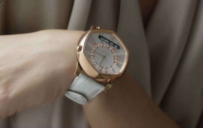 ساعت هوشمندی که زمان سپری شده در کنار خانواده را نشان می دهد!