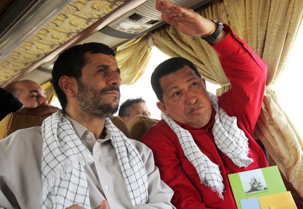 توییت عجیب احمدی‌نژاد درباره هوگو چاوز!