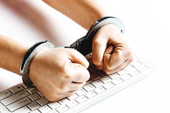 حبس و جزای نقدی، عاقبت کار مزاحمان اینترنتی 