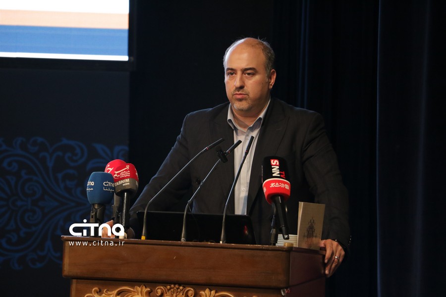 وحید یزدانیان