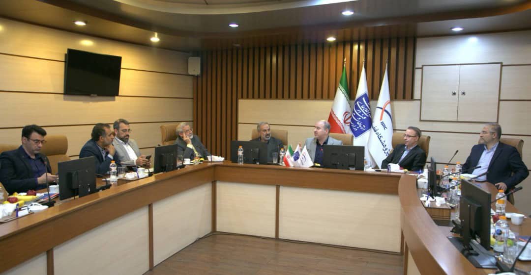 پژوهشگاه فضایی