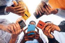 گوشی هوشمند 