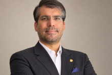 نیرومند