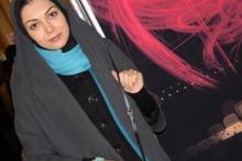 من آزاده نامداری ام و نان چادرم را نخورده ام!