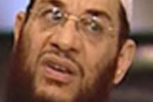 فتوای جنجالی یک مفتی برای تماشای بدن برهنه زنان هنگام استحمام +عکس