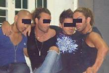 معضل پسرانی که مثل دختران آرایش می‎کنند! +تصاویر