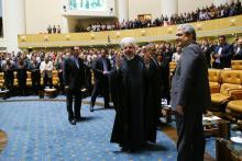 رییس جمهور در جمع نخبگان تاکید کرد: ایران، مرکز طلای خاکستری است