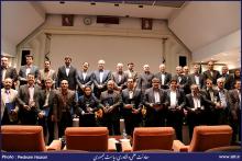 تولید محصول از دانش و صادرات آن باید به سرعت اتفاق بیفتد