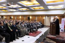 رییس‌ جمهور در ضیافت افطار اعضای دولت، تاکید کرد: فعال‌تر شدن وزارت ارتباطات برای ایجاد و تقویت دولت الکترونیک 