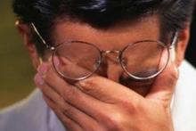 توصیه‎های پزشکی برای جلوگیری از خشکی چشم کاربران رایانه