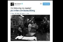 کپی برداری بیل کلینتون از عکس همسرش در توییتر 