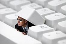 حکومت آمریکا مدیریت کلان بر اینترنت را رها می‎کند 