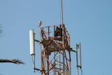 ماجرای عجیب خودکشی یک مراکشی از بالای دکل مخابرات + عکس