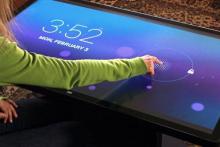 تبلت خانواده در راه بازار (+عکس)