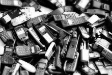 فروش ۶ میلیارد دلار گوشی جعلی در جهان طی ۲۰۱۳ 