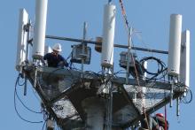 هیچ خلاء قانونی برای حفاظت از سلامت عمومی در مقابل تشعشع های تلفن‎های همراه وجود ندارد