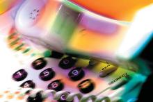 مدیرکل بررسی&zwnj;های فنی رگولاتوری: شورای رقابت بر اساس چه مجوزی به دنبال افزایش تعرفه&zwnj;های ارتباطی است