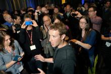 موسس فیس&lrm;بوک: رهبران واشنگتن در ایجاد توازن بین مفاهیم امنیتی و خصوصی شکست خورده&lrm;اند