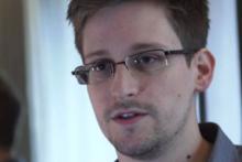 روسیه به افشاگر معروف آمریکایی پناهندگی موقت داد