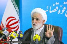 محسنی&zwnj;اژه&zwnj;ای: دست&lrm;اندرکاران سایت مثقال تحت تعقیب هستند/ پرونده ستار بهشتی هنوز به دادگاه ارسال نشده است