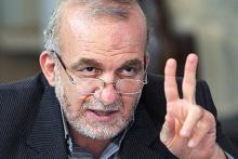 نماینده اصفهان: دولت باید بخش خصوصی را در راه اندازی زیرساخت&lrm;های اینترنت تقویت کند 