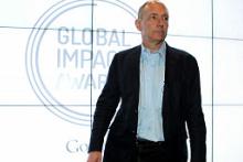 افشاگری مخترع وب در مورد جمع آوری اطلاعات شخصی کاربران توسط سازمان امنیت آمریکا