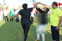 انتشار گسترده عکس سخنران سرشناس با دختران بی حجاب در اینترنت