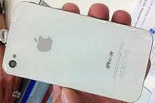 آیفون 4 بخرید، شکلات کاکائویی تحویل بگیرید! 