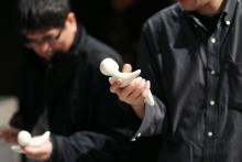 تصاویر عجیب ترین موبایل انسان نما