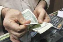 معاون ارزی بانک مرکزی: معاملات ارز در مرکز مبادلات ارزی به صورت الکترونیکی است