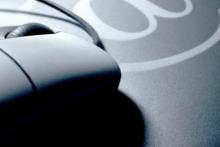 مزاحمت اینترنتی از طریق آگهی تبلیغاتی فروش خودرو 