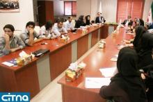 شاتل: مخابرات با عملکرد فراقانونی به دنبال انحصارگرایی است