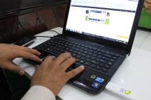 امکان اتصال تلفن&lrm;&lrm;های همراه افغان&lrm;ها به اینترنت یک مگابیت فراهم شد