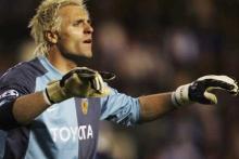 دروازه بان سابق اسپانیا عکس نامناسبی از همسرش روی توئیتر گذاشت 