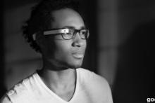 عرضه‎ی عینکى با دوربین فیلمبردارى و امکان اتصال به اینترنت + تصویر