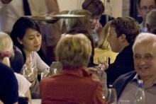 ماه عسل رییس فیس‌بوک سوژه رسانه‌ها شد + عکس