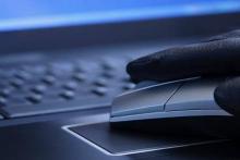 همراهان ورزشکار، عامل هتک حرمت اینترنتی 